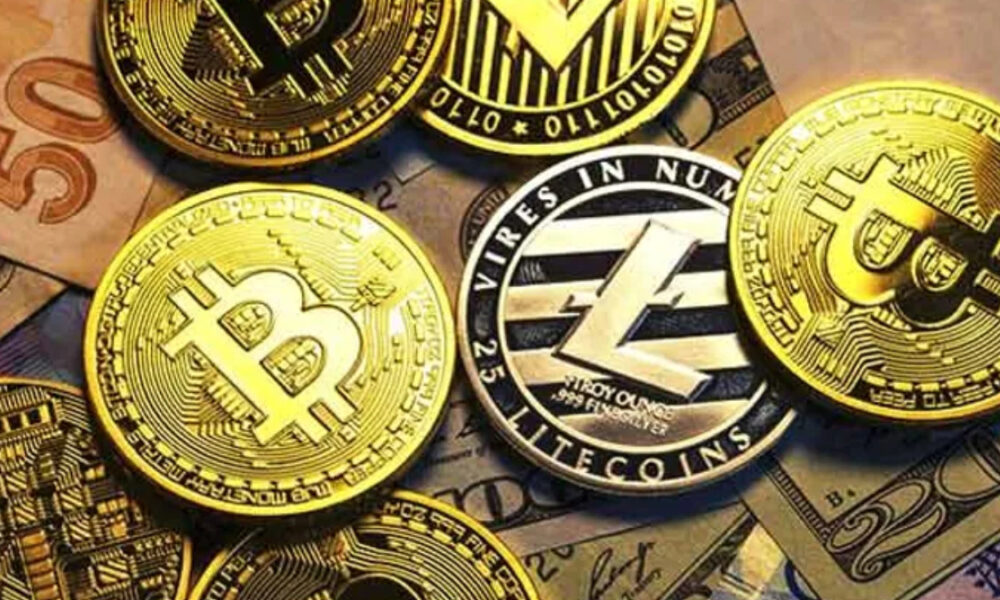 How can you evaluate the performance of different copy trading strategies?